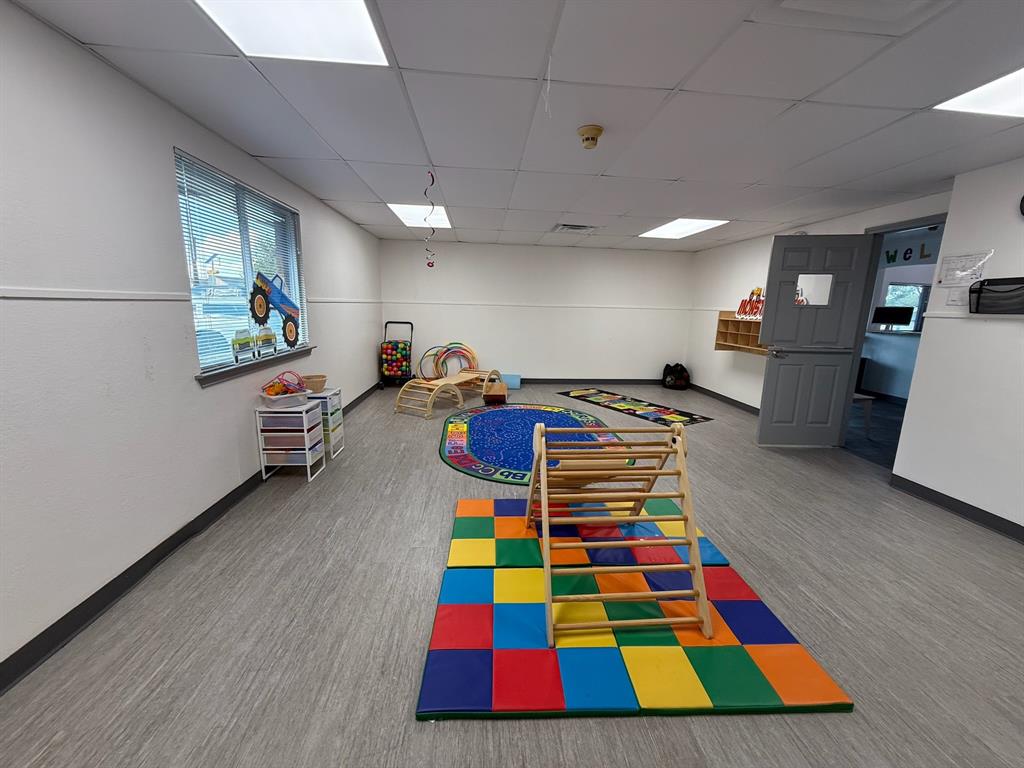 Bethany Park Add - Commercial Sale