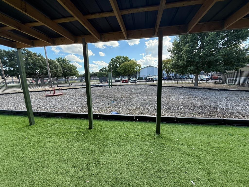 Bethany Park Add - Commercial Sale