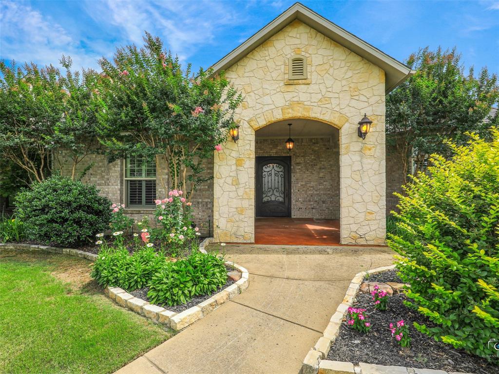 4428 Lake Breeze Drive