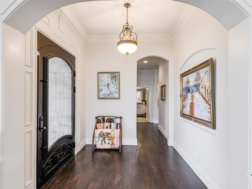 4428 Lake Breeze Drive