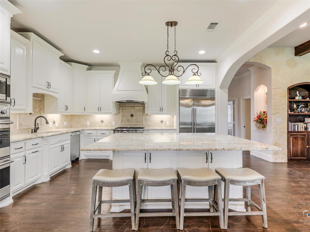 4428 Lake Breeze Drive