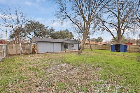 A home in Farmers Branch