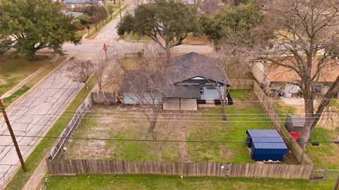 A home in Farmers Branch