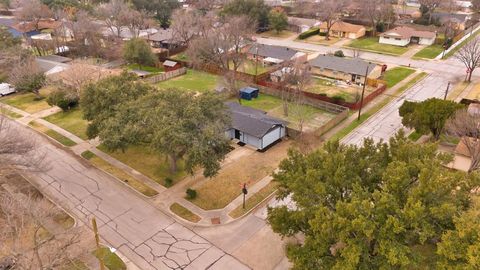 A home in Farmers Branch