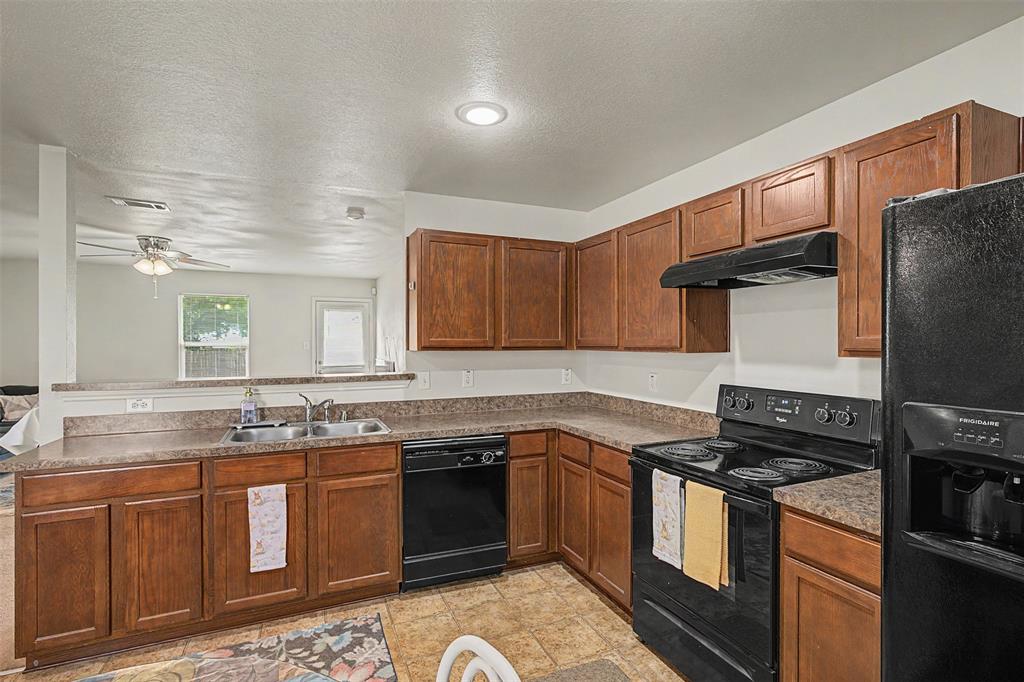 Mistletoe Hill Ph V - Residential