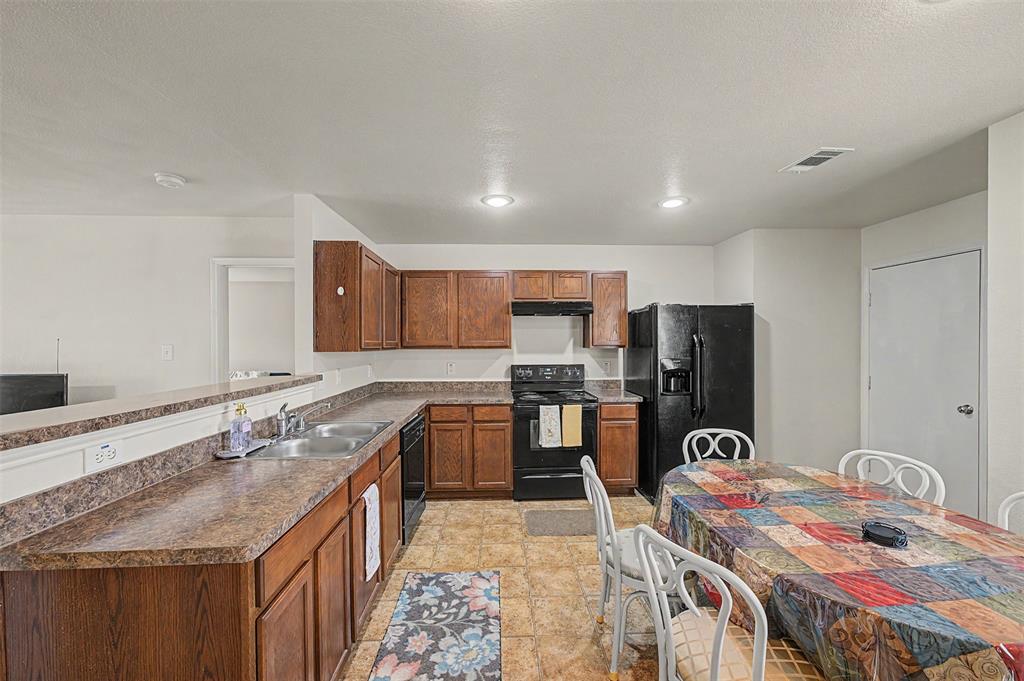 Mistletoe Hill Ph V - Residential