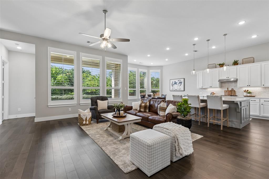 1104 Bluestem Drive