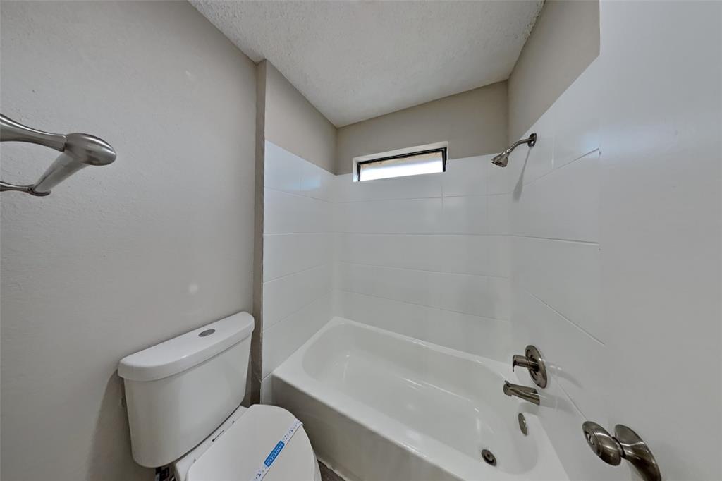 Maywood Place I Add - Residential Lease