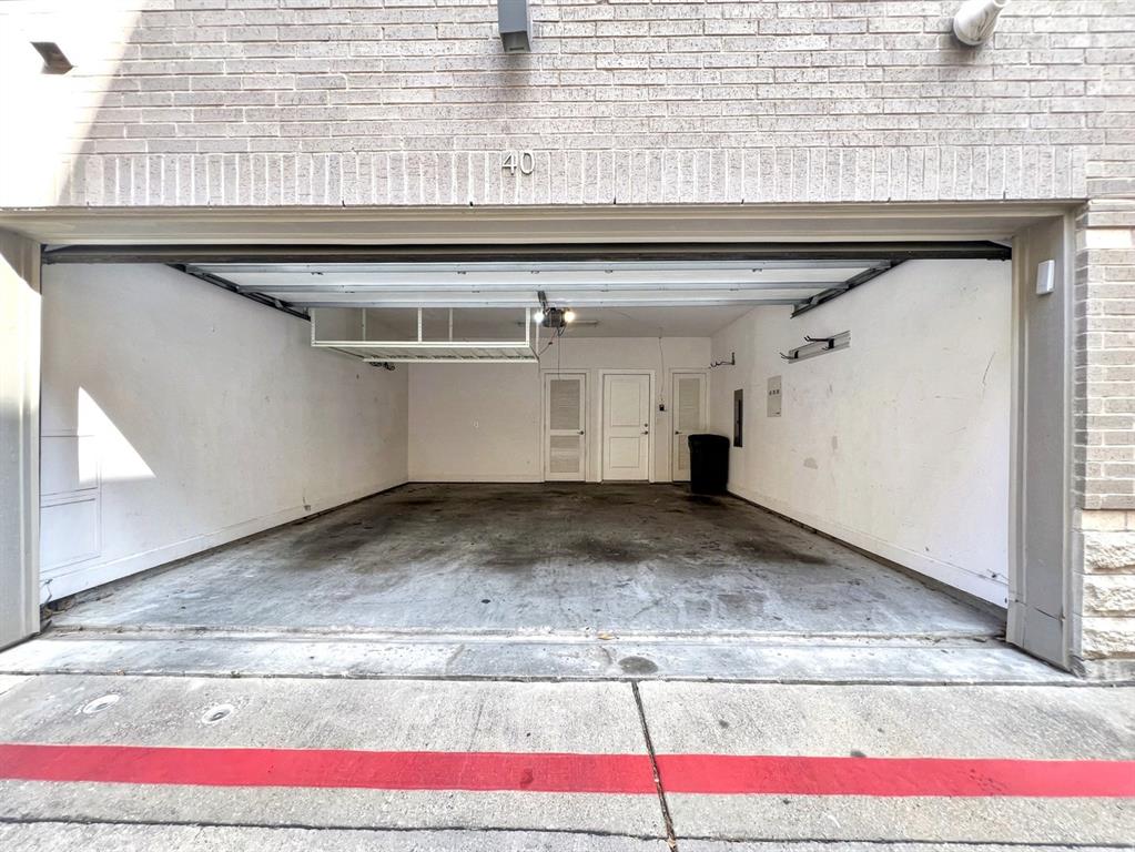 Vine Condo - Residential Lease