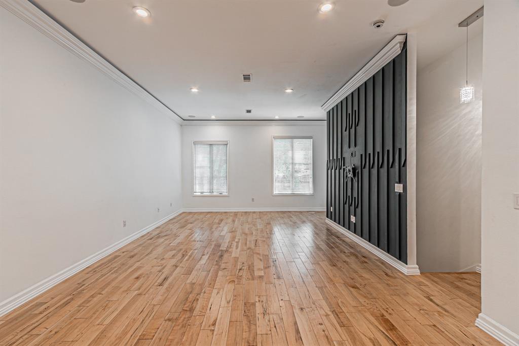 Vine Condo - Residential Lease