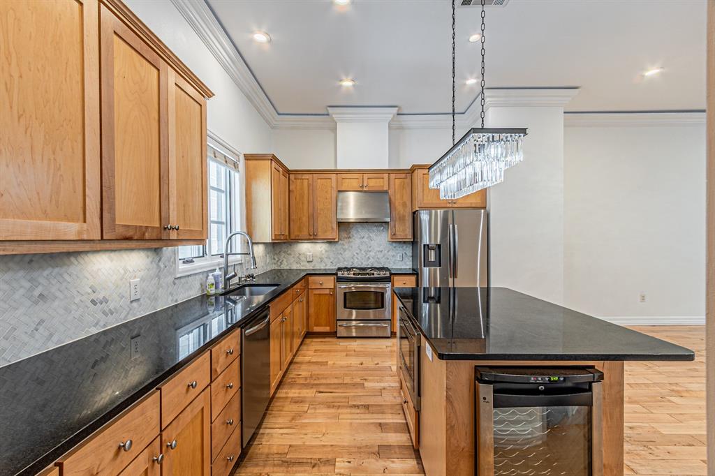 Vine Condo - Residential Lease