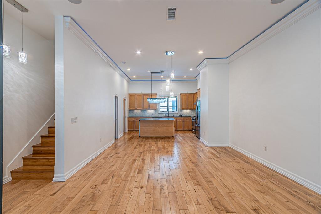 Vine Condo - Residential Lease