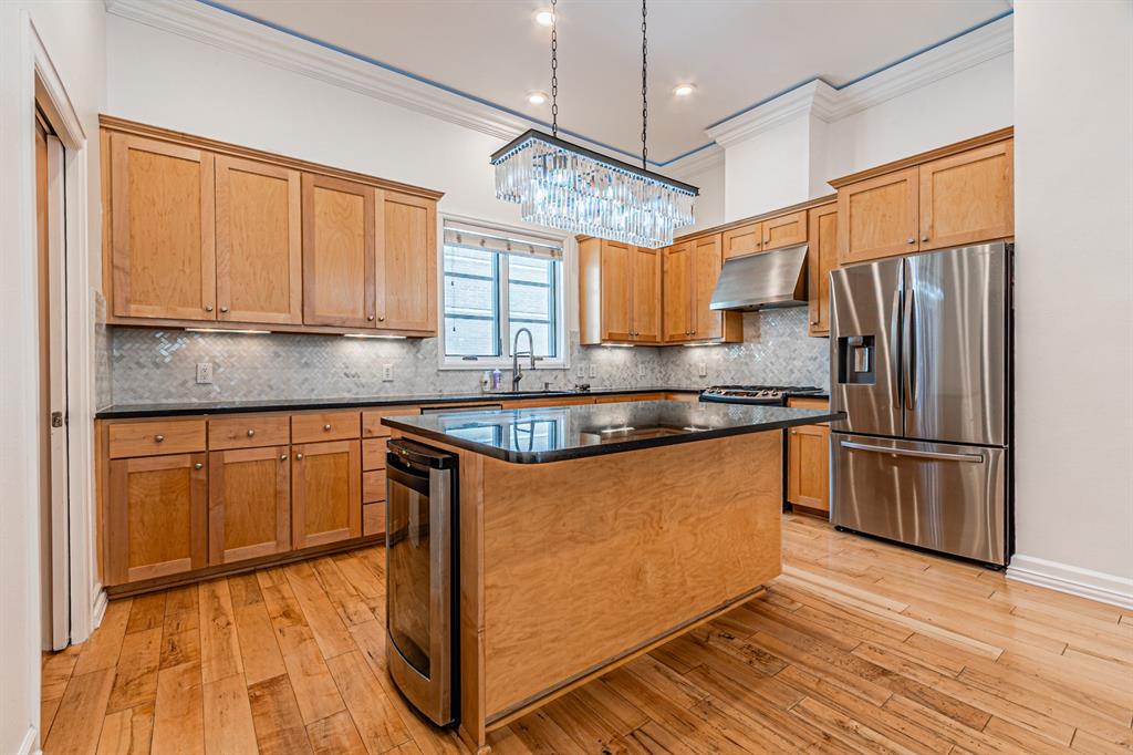 Vine Condo - Residential Lease