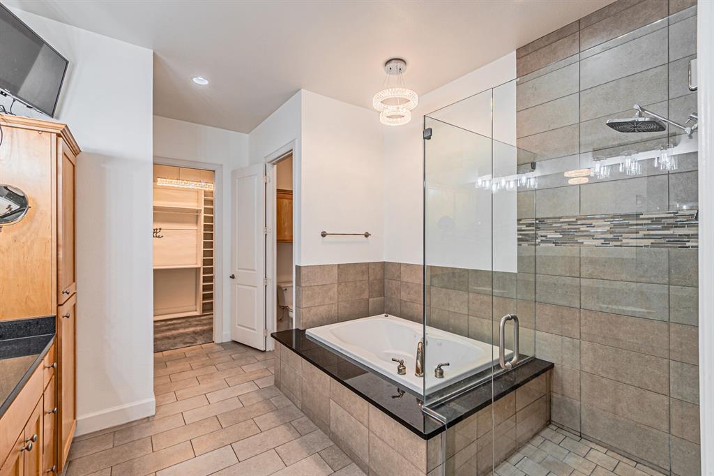 Vine Condo - Residential Lease