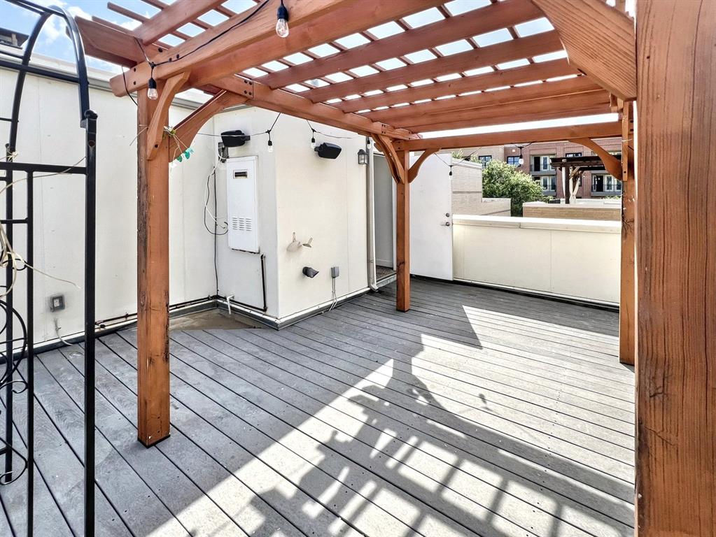 Vine Condo - Residential Lease