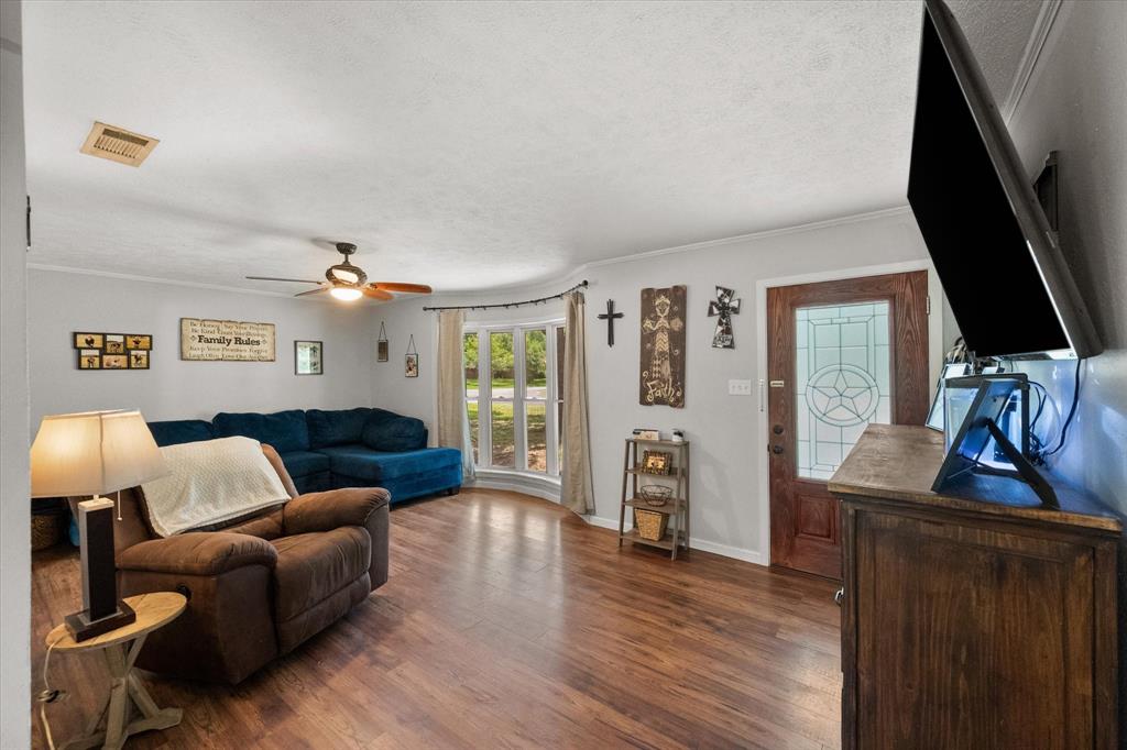 721 Robindale Lane