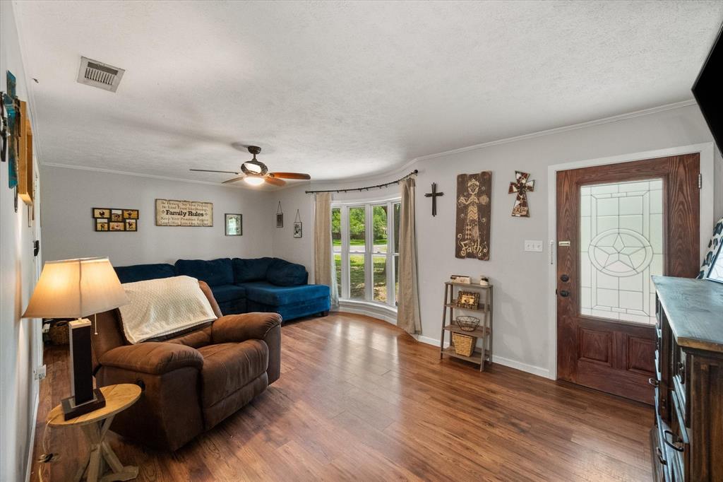 721 Robindale Lane