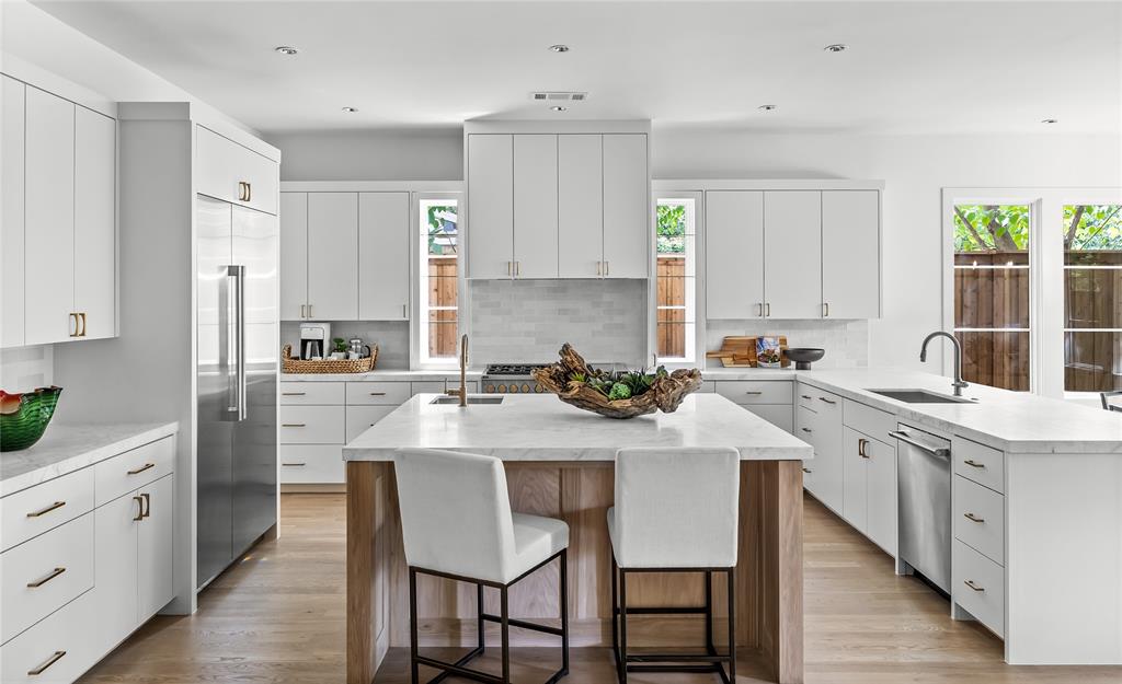 Crest Haven Place - Residential