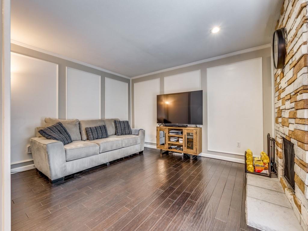 Holly Park Condo - Residential