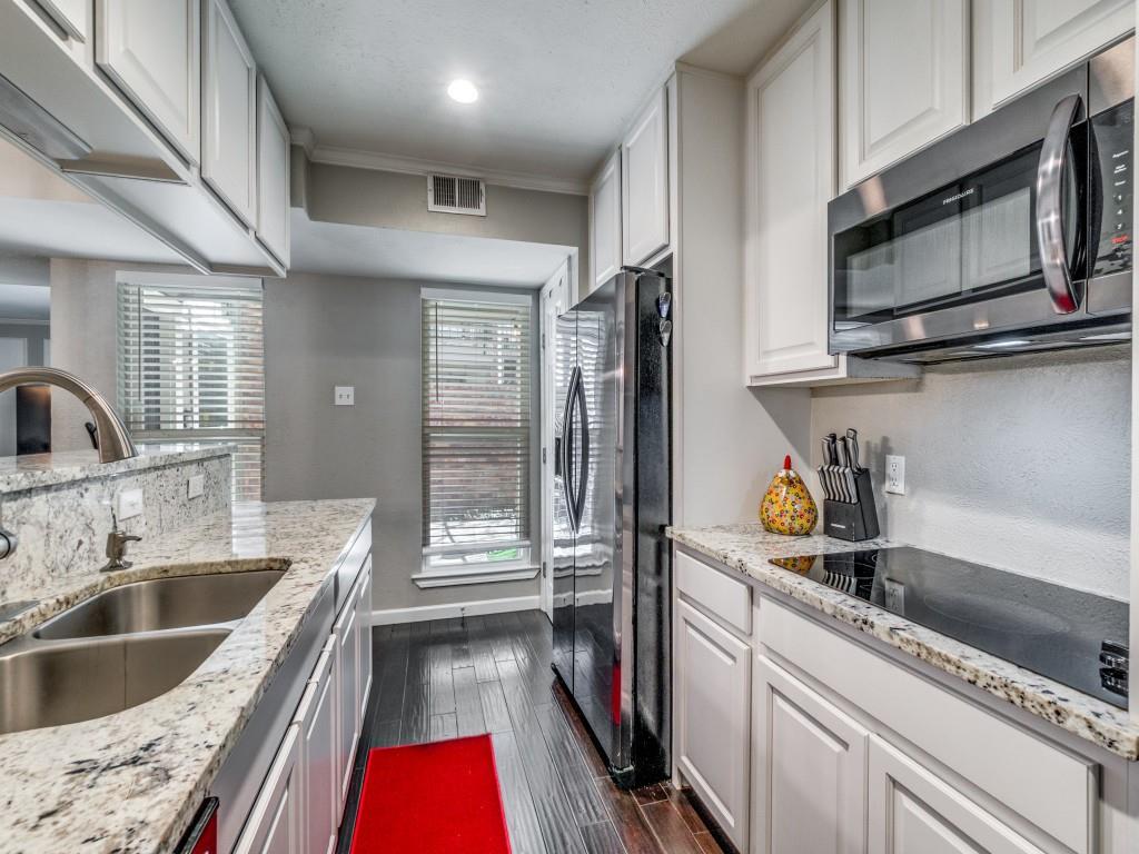 Holly Park Condo - Residential