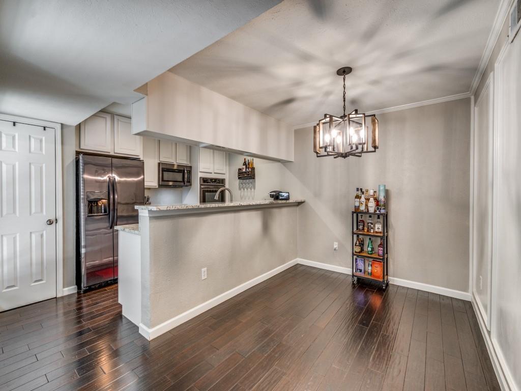 Holly Park Condo - Residential