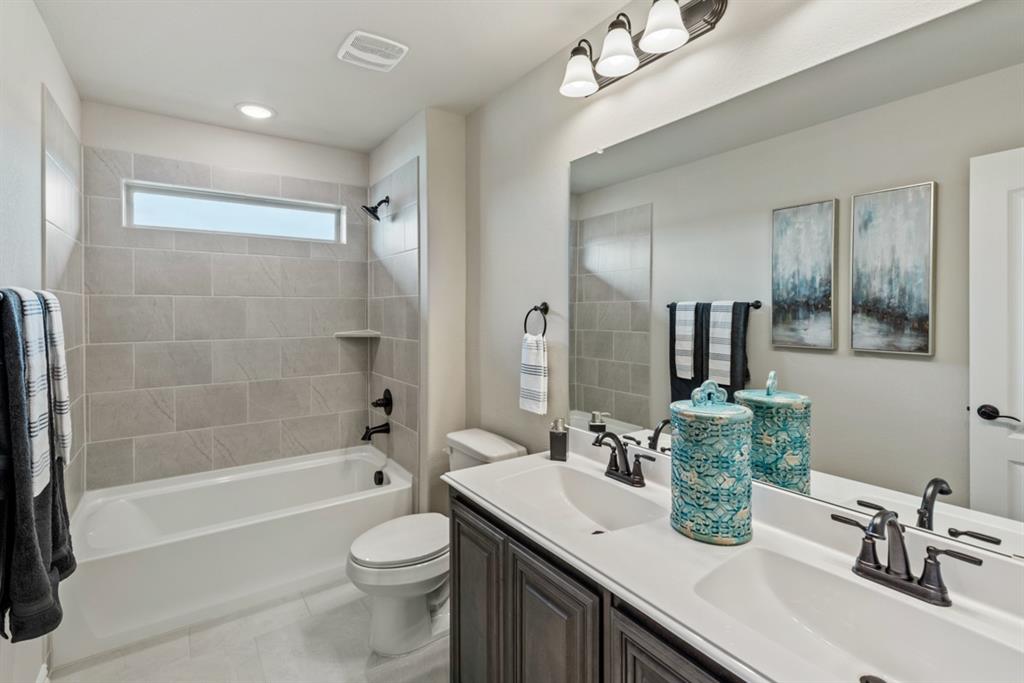 Fox Hollow - Residential