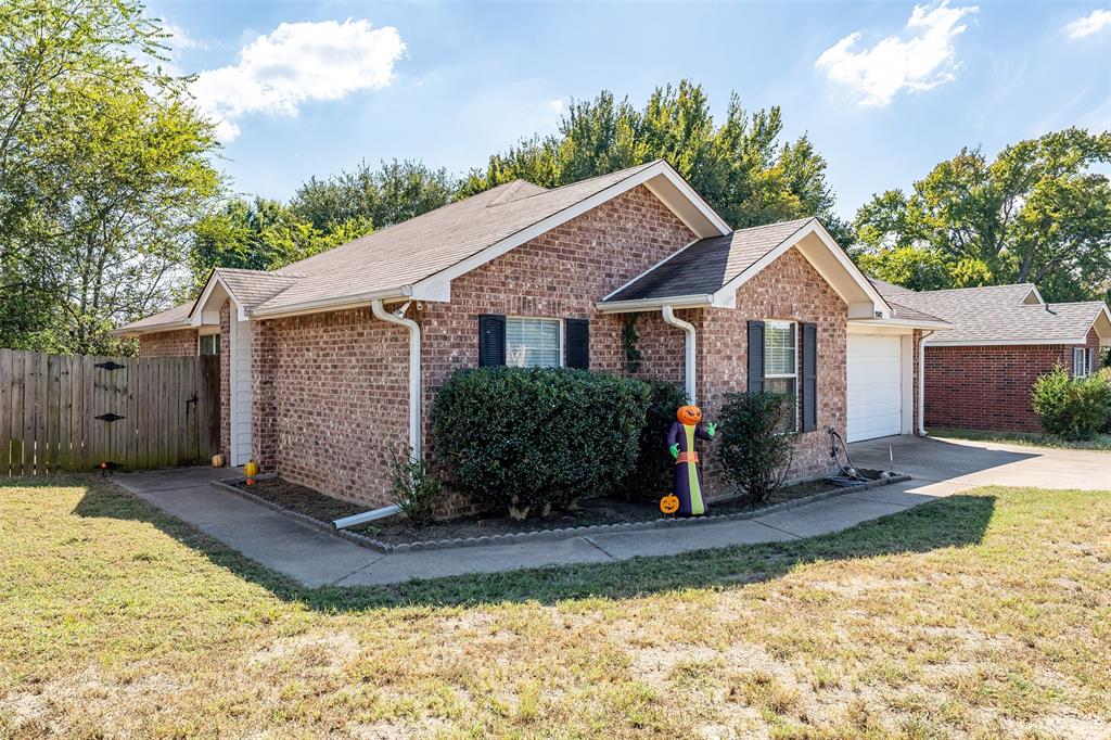 1141 Woodlands Park Drive