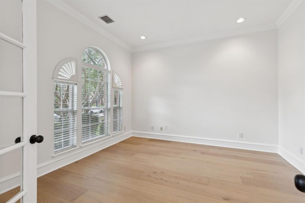 4452 Lone Tree Drive