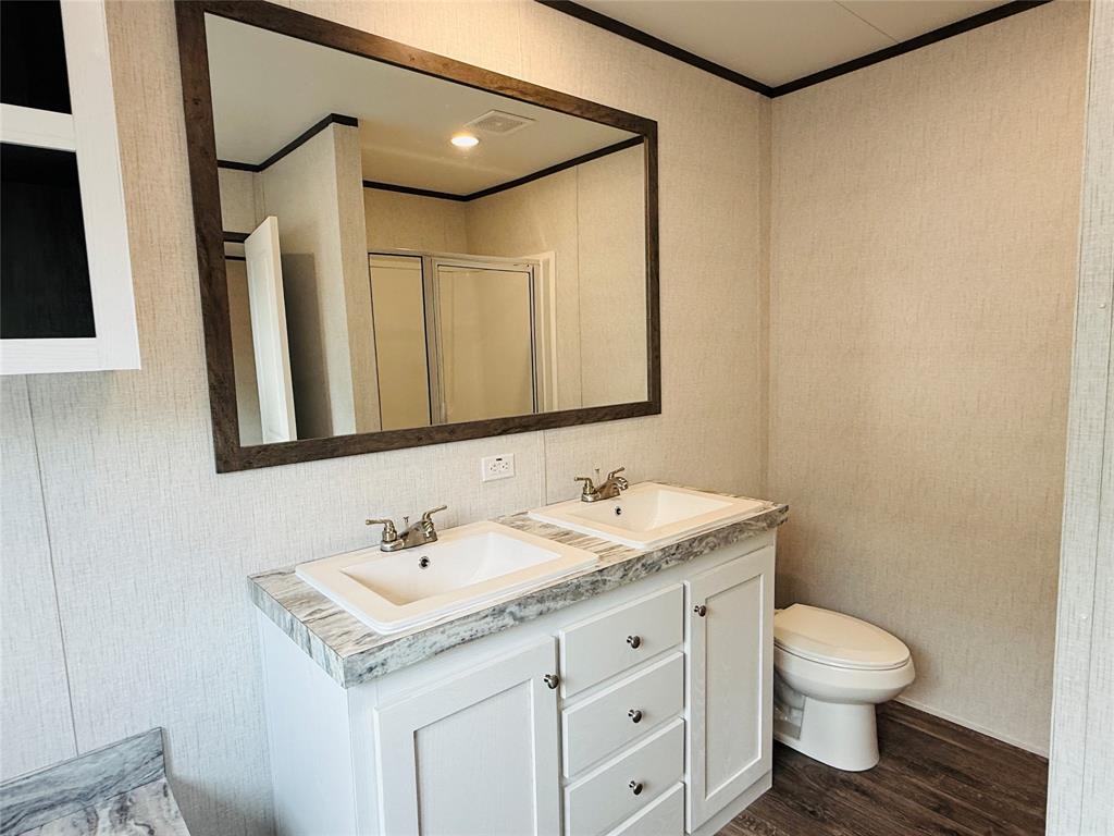 Oak Trail Shores - Residential