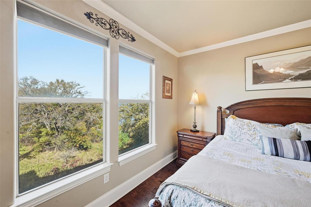 Waters Edge Condo - Residential Lease