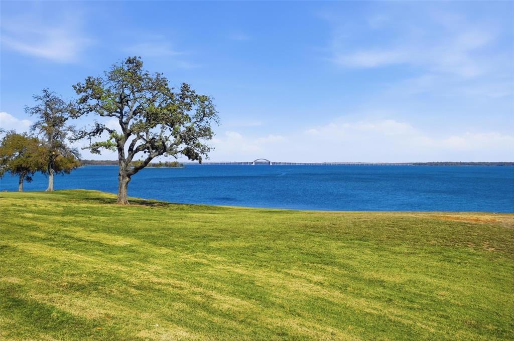 Waters Edge Condo - Residential Lease