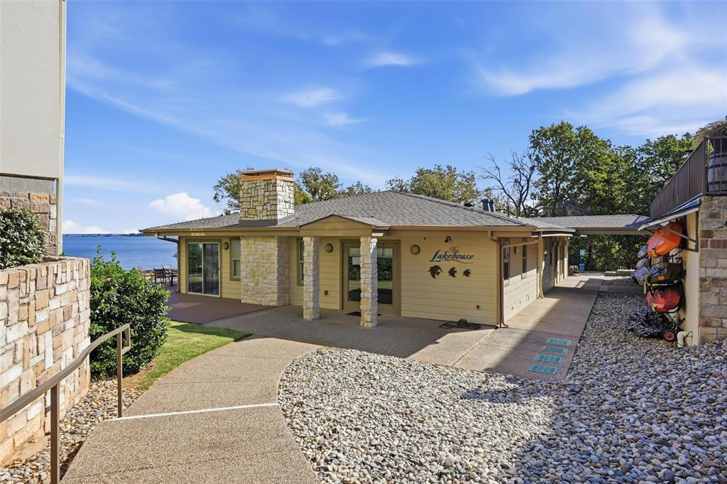 Waters Edge Condo - Residential Lease