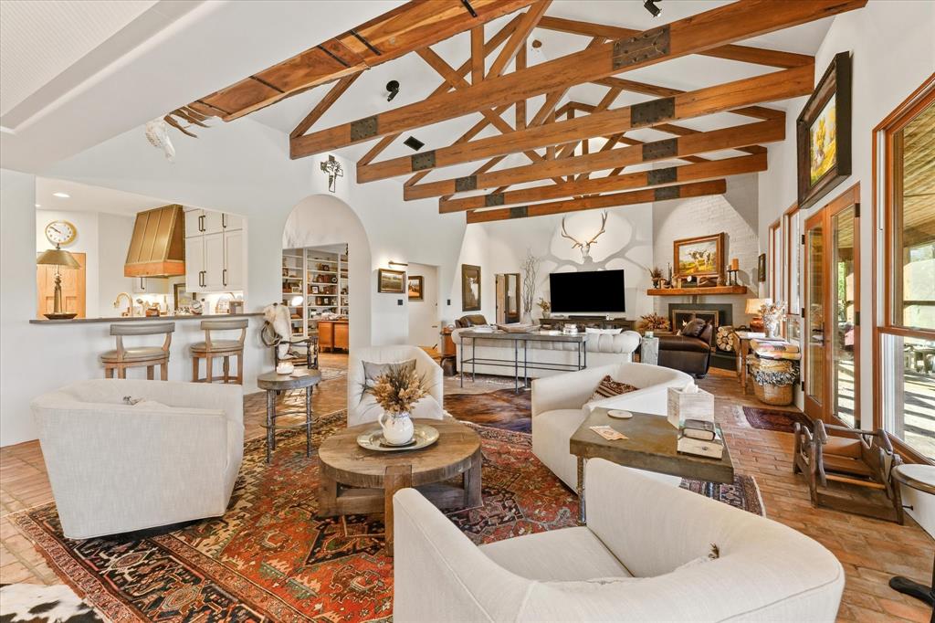 Hickory Creek Estate - Residential