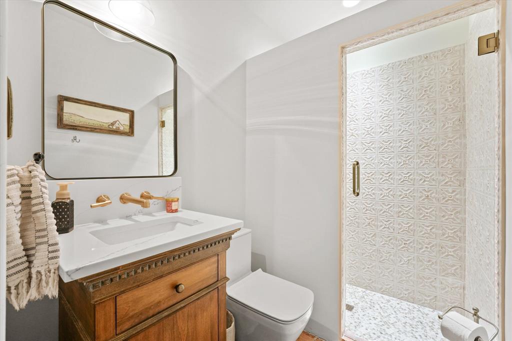 Hickory Creek Estate - Residential