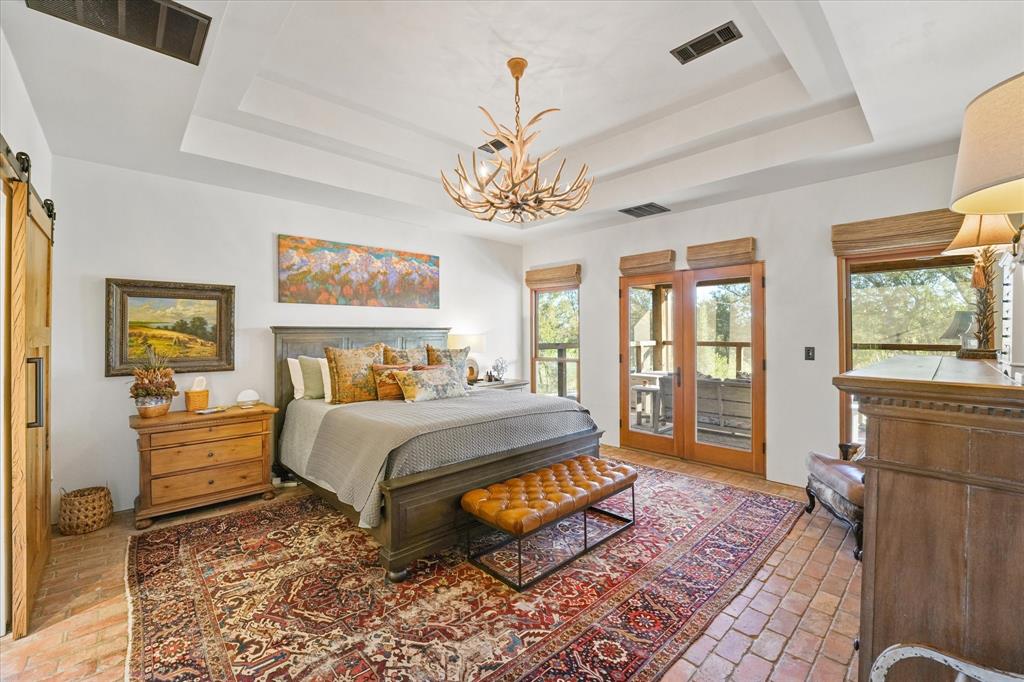 Hickory Creek Estate - Residential