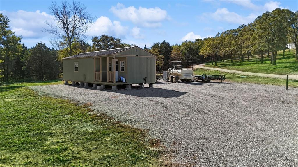 Allison Robert - Farm