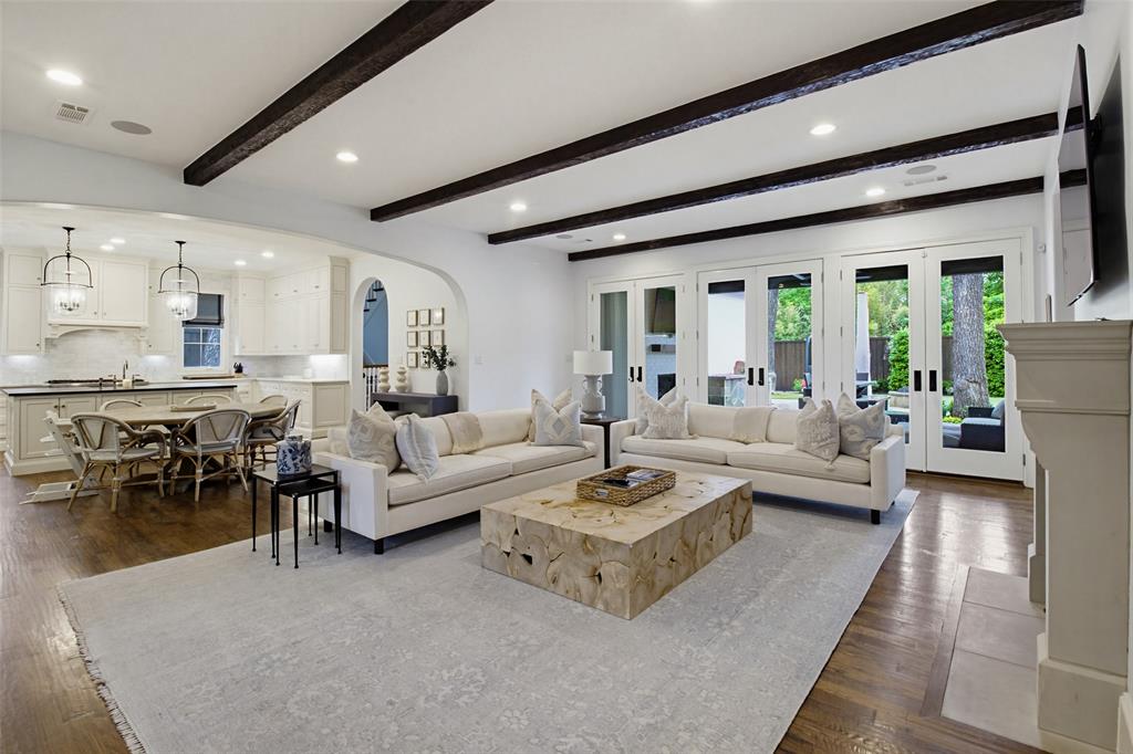 Maple Wood - Residential