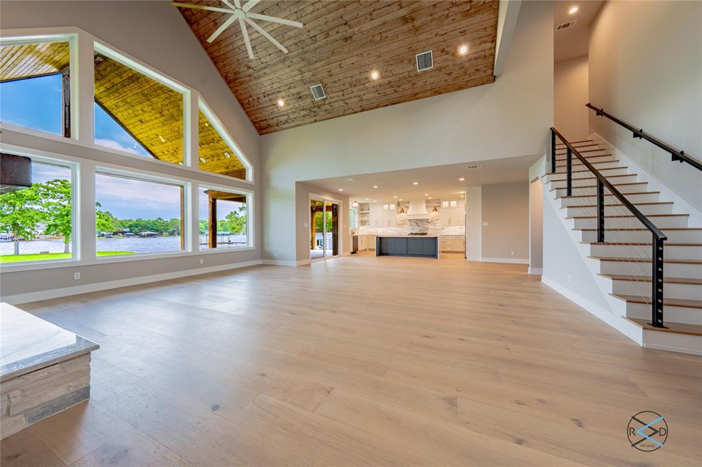 Paradise Bay - Residential