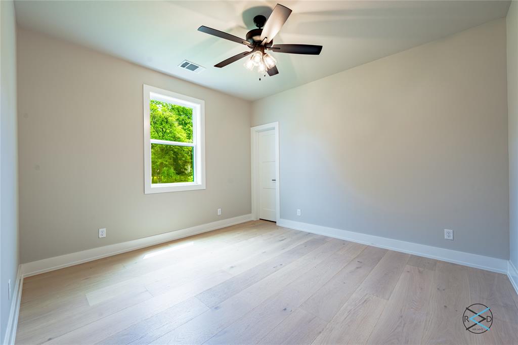 Paradise Bay - Residential