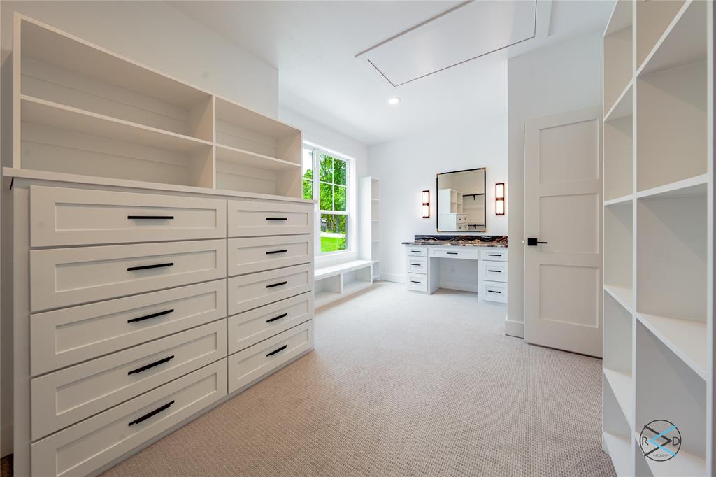 Paradise Bay - Residential