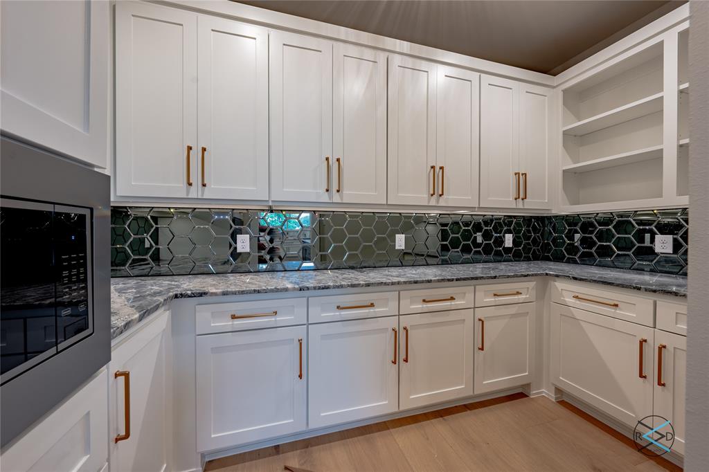 Paradise Bay - Residential