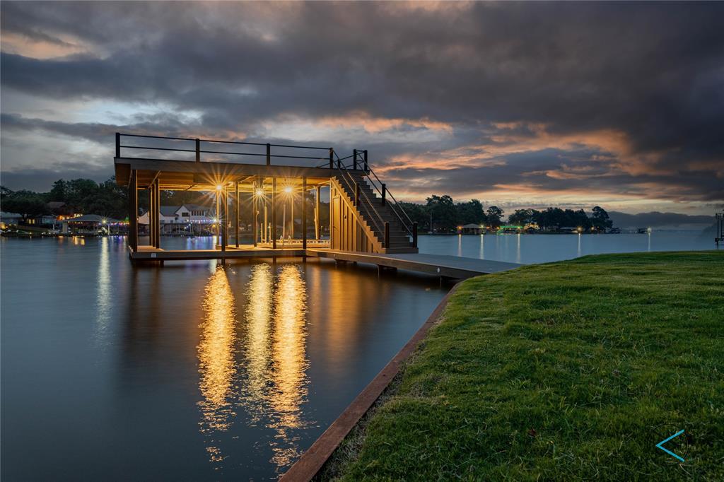 Paradise Bay - Residential