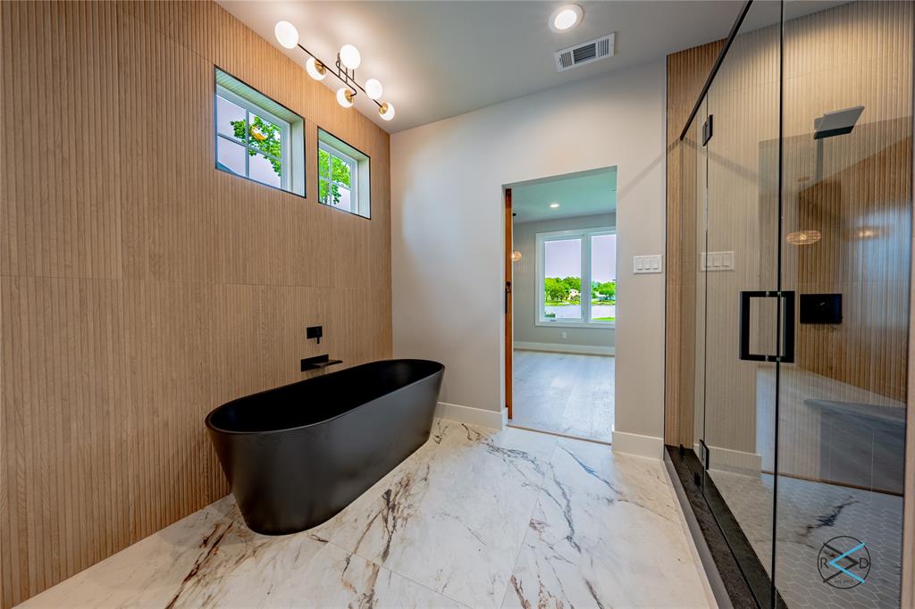 Paradise Bay - Residential