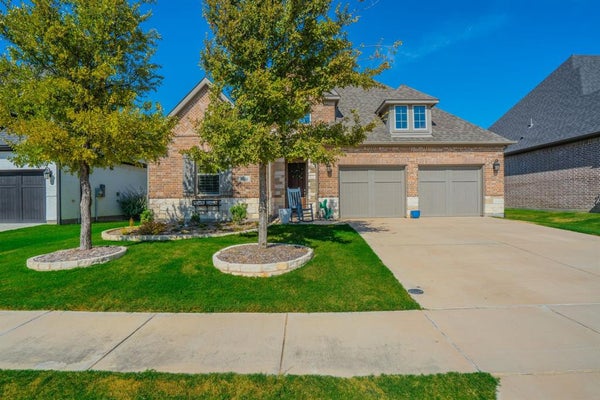 8116 MAYBURY, THE COLONY, TX 75056 - Image a3a8060d044b4fa87307b0b5e8fe5018/739436809
