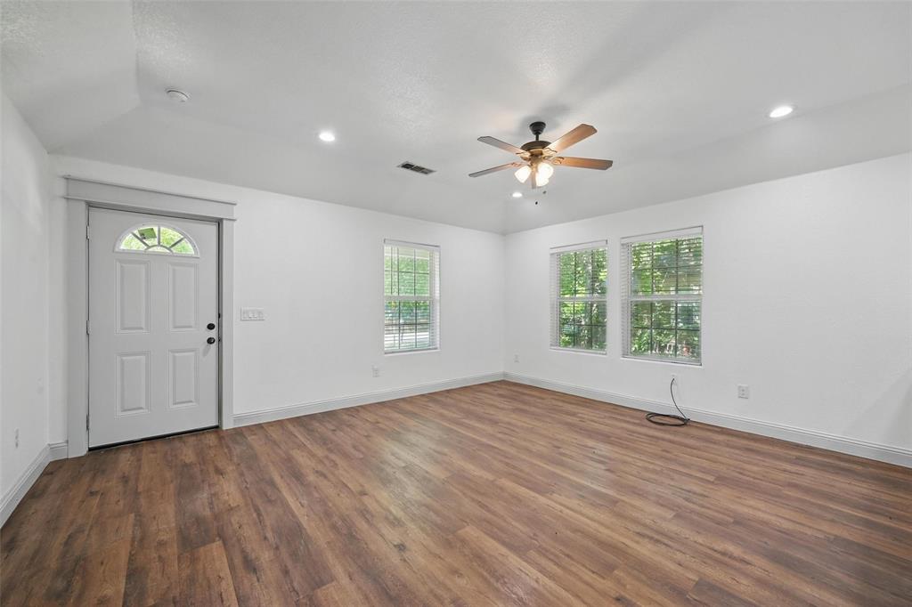 930 Baker Street