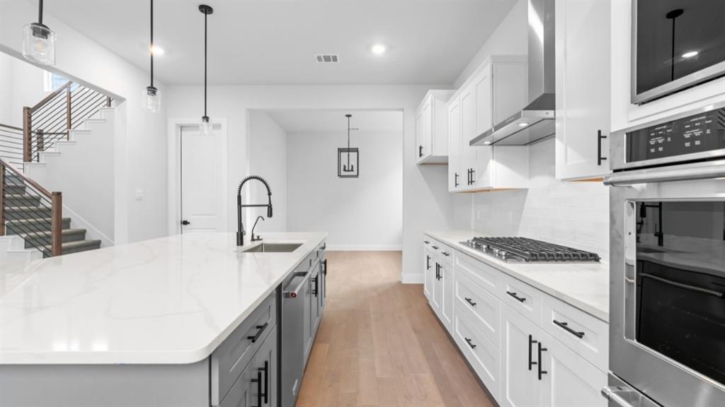 9316 Charlie Lane