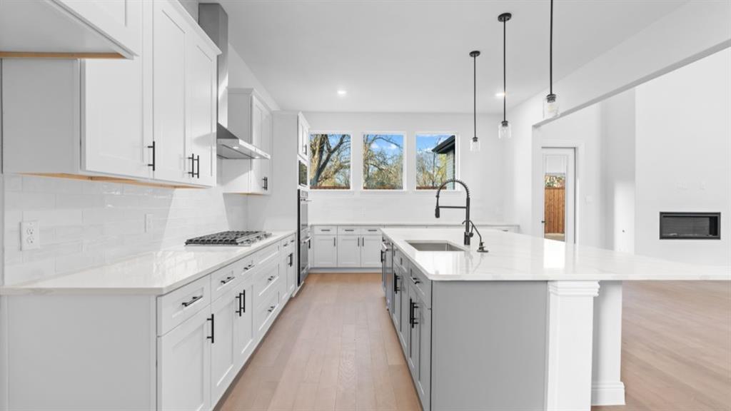 9316 Charlie Lane