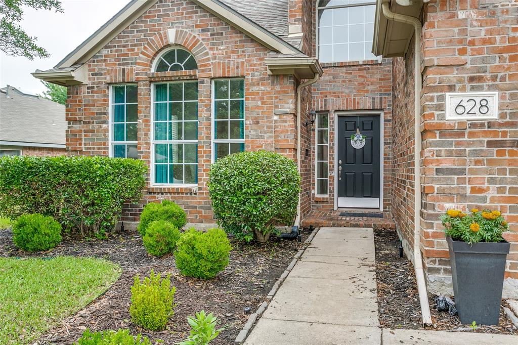 628 Aspen Way