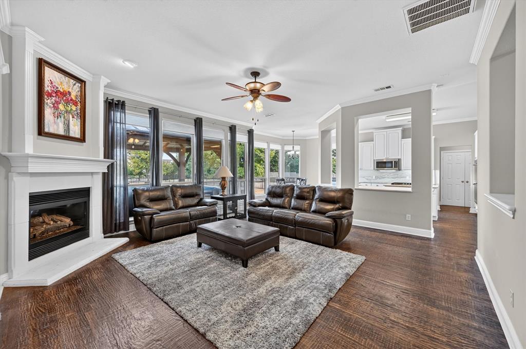 4000 Saturn Street