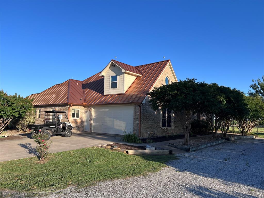 590 County Road 385